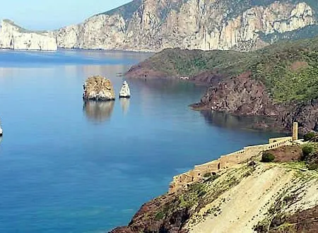 A Window On The Sea *